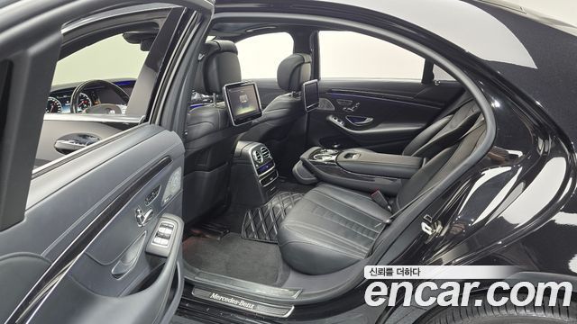 Mercedes-Benz S-Class 2017 — photo 11