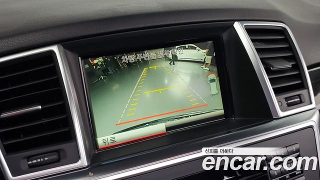 Mercedes-Benz M-class 2014 — photo 15