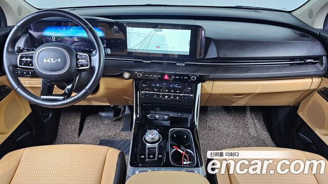 Kia Canival 2023 — photo 10