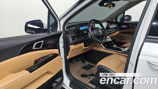 Kia Canival 2023 — photo 13