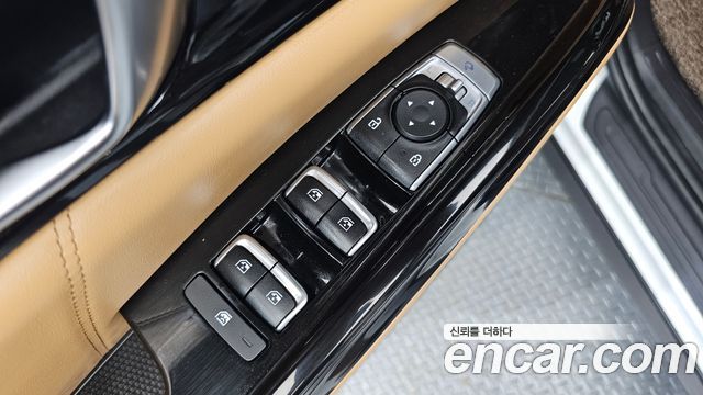 Kia Canival 2023 — photo 26