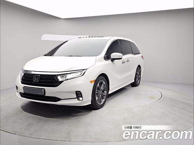 Honda Odyssey 2022 — photo 1