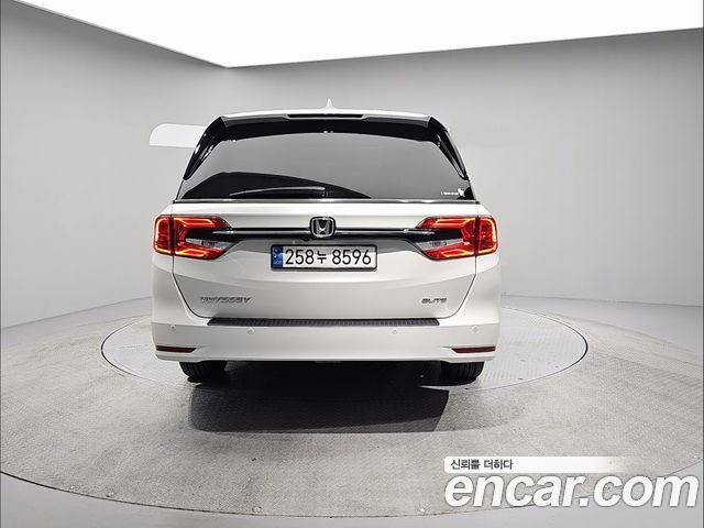 Honda Odyssey 2022 — photo 4