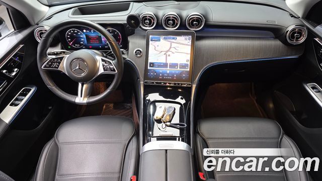 Mercedes-Benz GLC-Class 2024 — photo 10