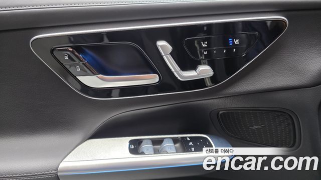 Mercedes-Benz GLC-Class 2024 — photo 23