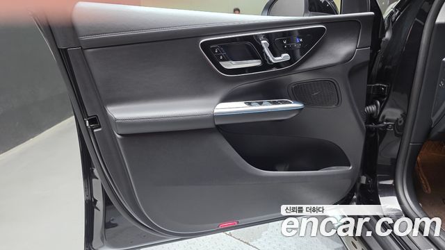 Mercedes-Benz GLC-Class 2024 — photo 14