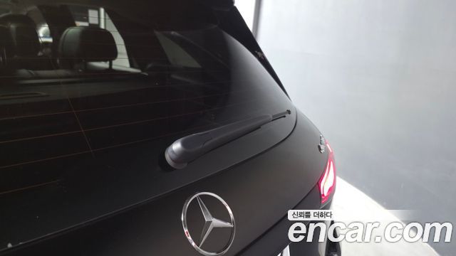 Mercedes-Benz GLC-Class 2024 — photo 30