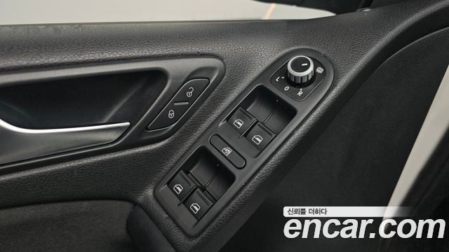 Volkswagen Golf 2013 — photo 27