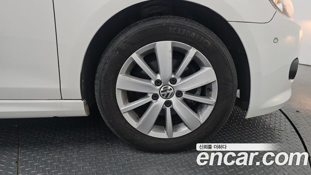 Volkswagen Golf 2013 — photo 31