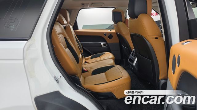 Land Rover Range Rover Sport 2020 — photo 17