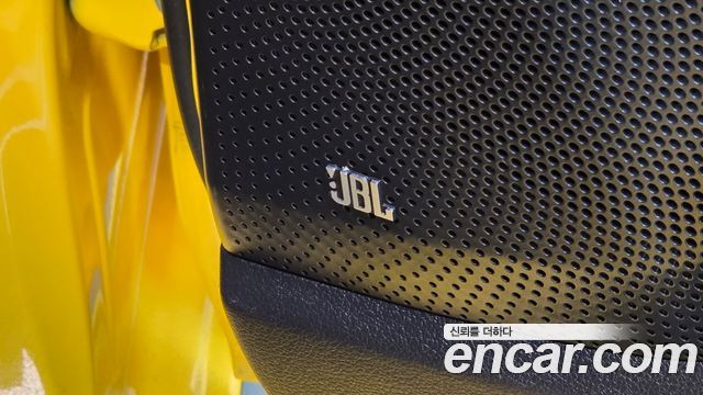 Hyundai Veloster 2018 — photo 29