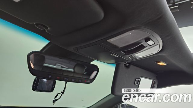 Hyundai Veloster 2018 — photo 30