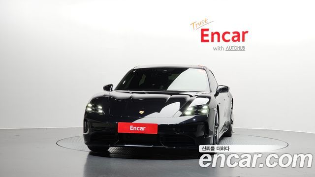 Porsche Taycan 2025 — photo 3