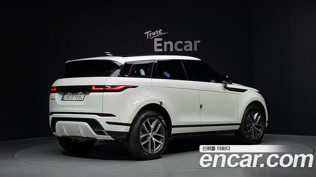 Land Rover Range Rover Evoque 2025 — photo 2