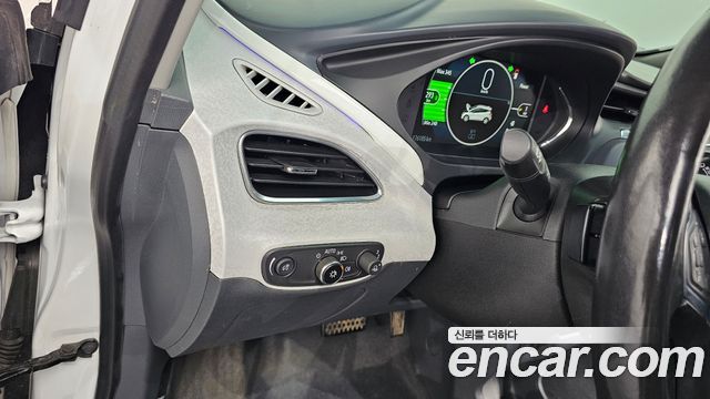 Chevrolet Korea Bolt EV 2018 — photo 30