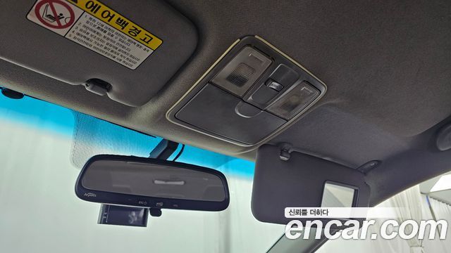 Hyundai Accent 2012 — photo 17