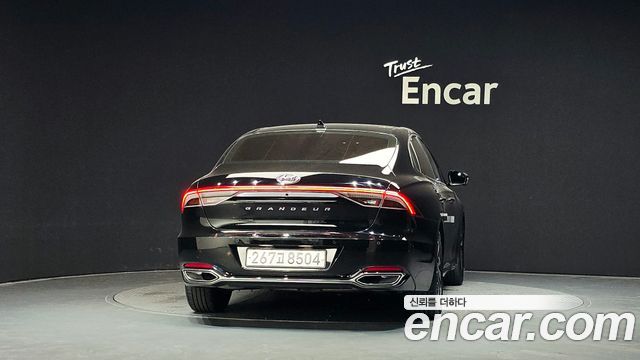 Hyundai Grandeur 2023 — photo 4