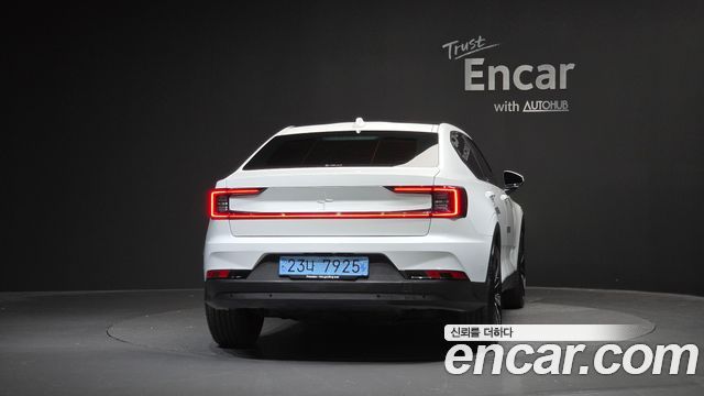 Polestar Polestar 2 2022 — photo 4