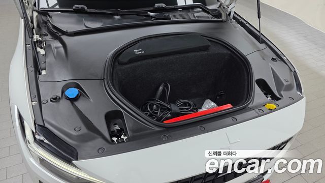 Polestar Polestar 2 2022 — photo 6
