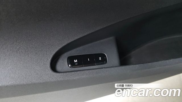 Polestar Polestar 2 2022 — photo 27