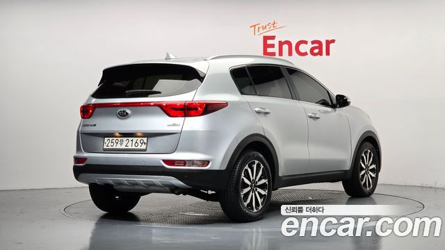 Kia Sportage 2016 — photo 2