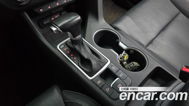 Kia Sportage 2016 — photo 12