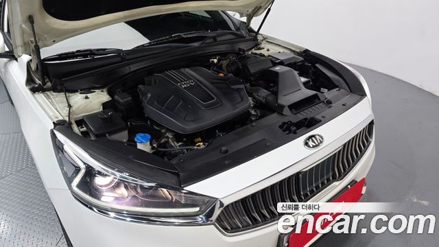 Kia K7 2016 — photo 6