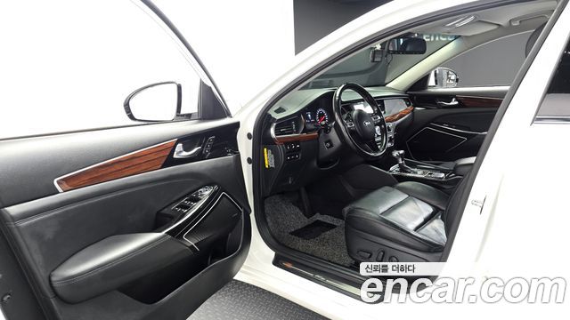 Kia K7 2016 — photo 10