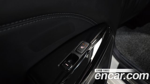Kia K7 2016 — photo 20