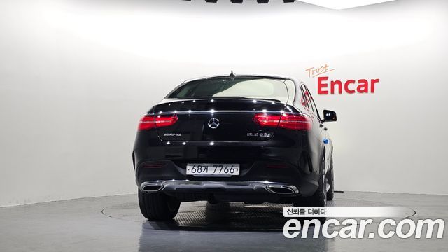 Mercedes-Benz GLE-Class 2018 — photo 4