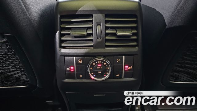 Mercedes-Benz GLE-Class 2018 — photo 18