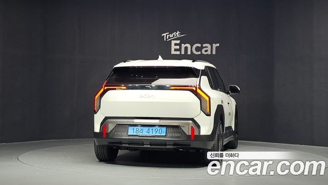 Kia EV3 2025 — photo 4