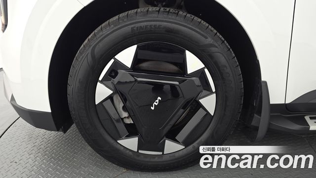 Kia Canival 2025 — photo 5
