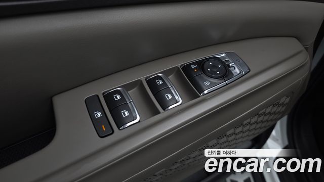 Kia Canival 2025 — photo 22