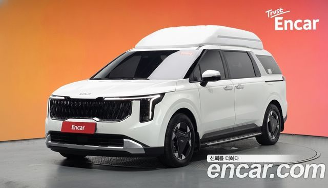 Kia Canival 2025 — photo 1