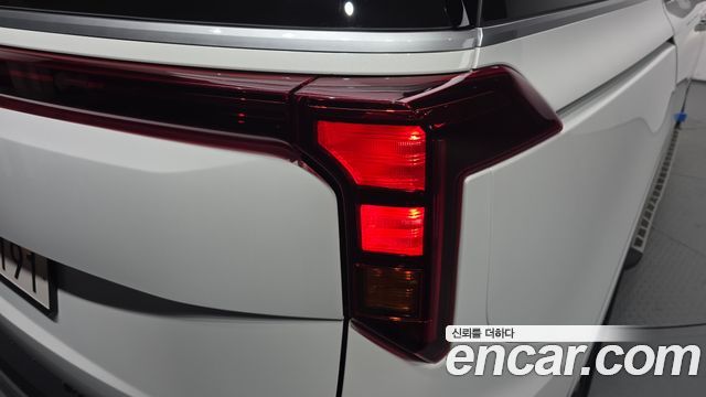 Kia Canival 2025 — photo 9