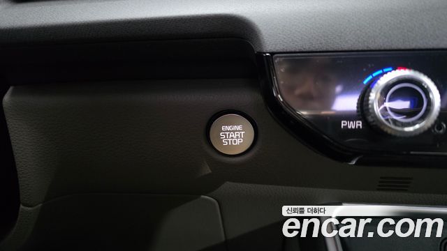 Kia Canival 2025 — photo 28