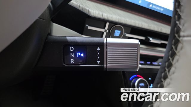 Hyundai Santafe 2024 — photo 12