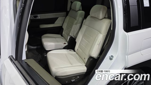 Hyundai Santafe 2024 — photo 16