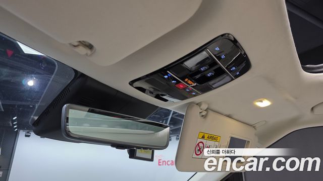Hyundai Santafe 2024 — photo 31