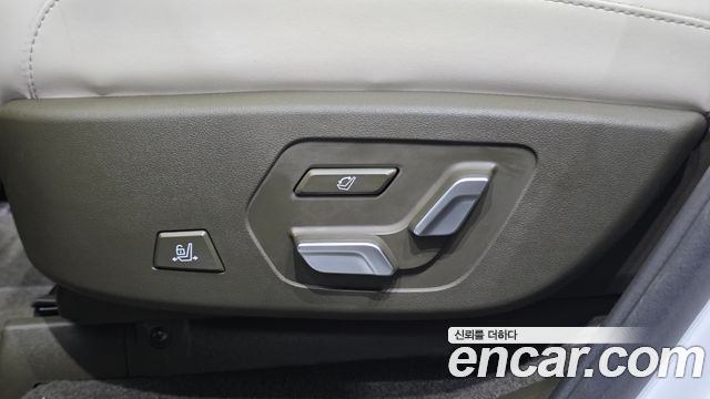 Hyundai Santafe 2024 — photo 33