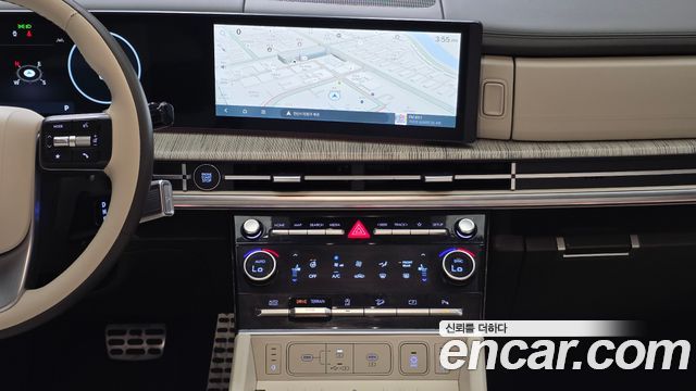 Hyundai Santafe 2024 — photo 35
