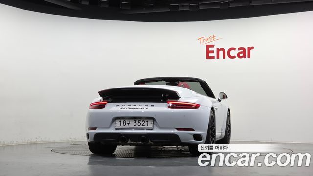 Porsche 911 2019 — photo 4