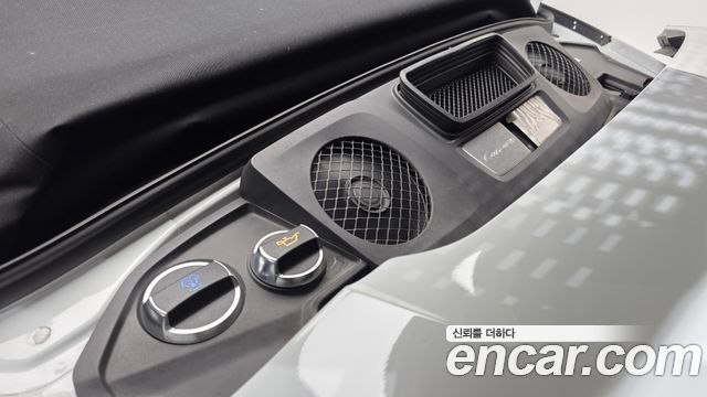 Porsche 911 2019 — photo 6