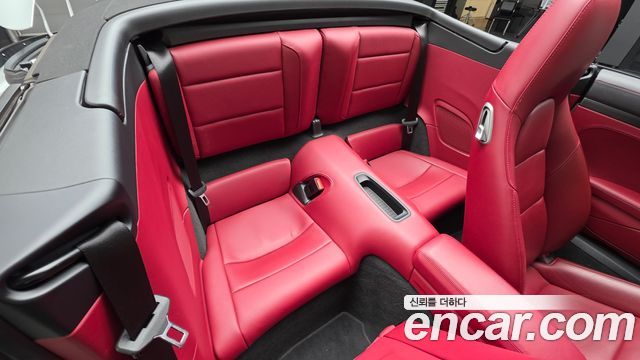 Porsche 911 2019 — photo 12