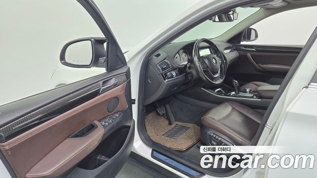 BMW X4 2015 — photo 10