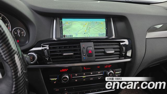 BMW X4 2015 — photo 13