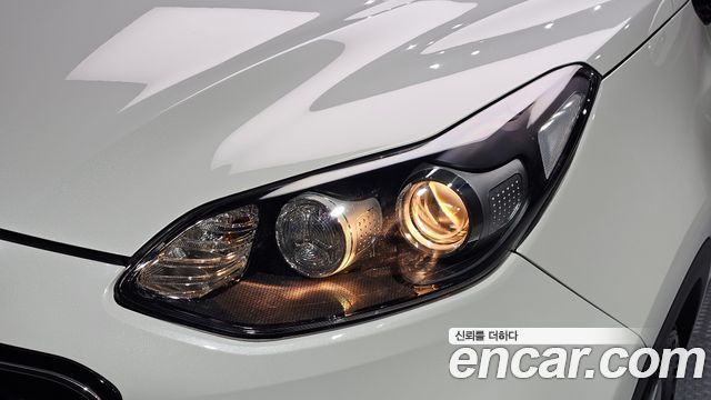 Kia Sportage 2016 — photo 8
