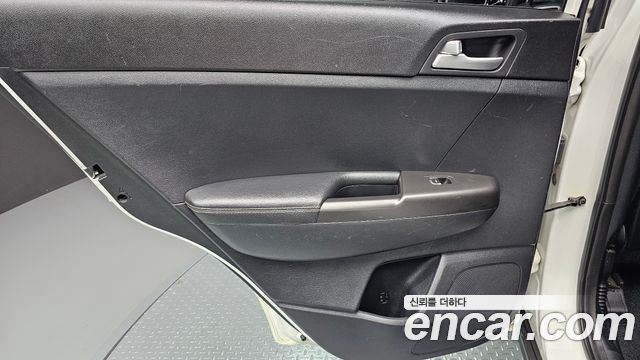 Kia Sportage 2016 — photo 15