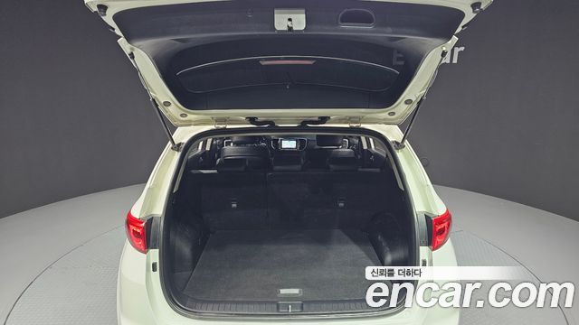 Kia Sportage 2016 — photo 30